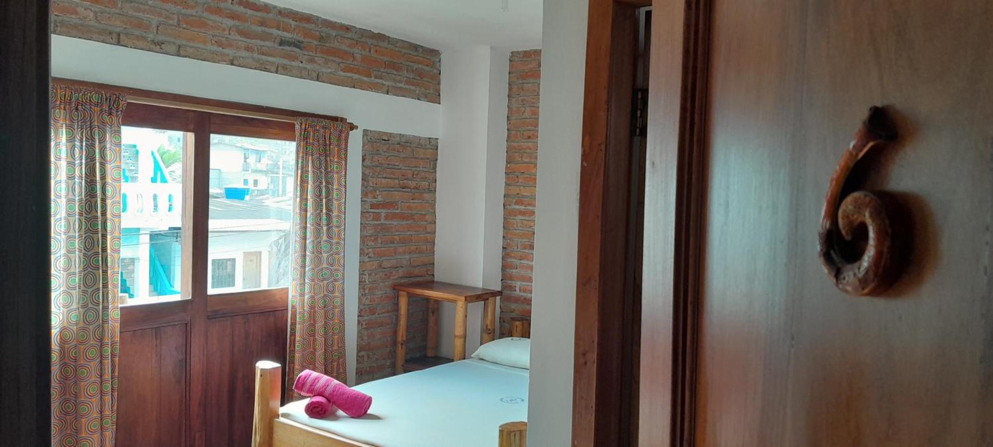Hotel Boutique Hurvinek Montañita Exteriör bild