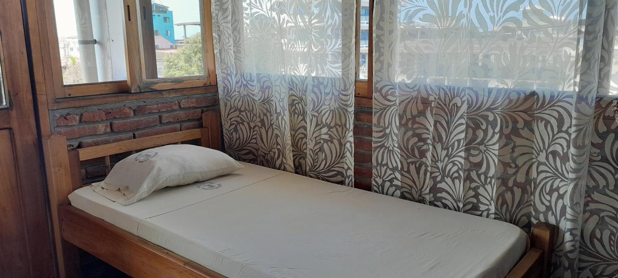 Hotel Boutique Hurvinek Montañita Exteriör bild