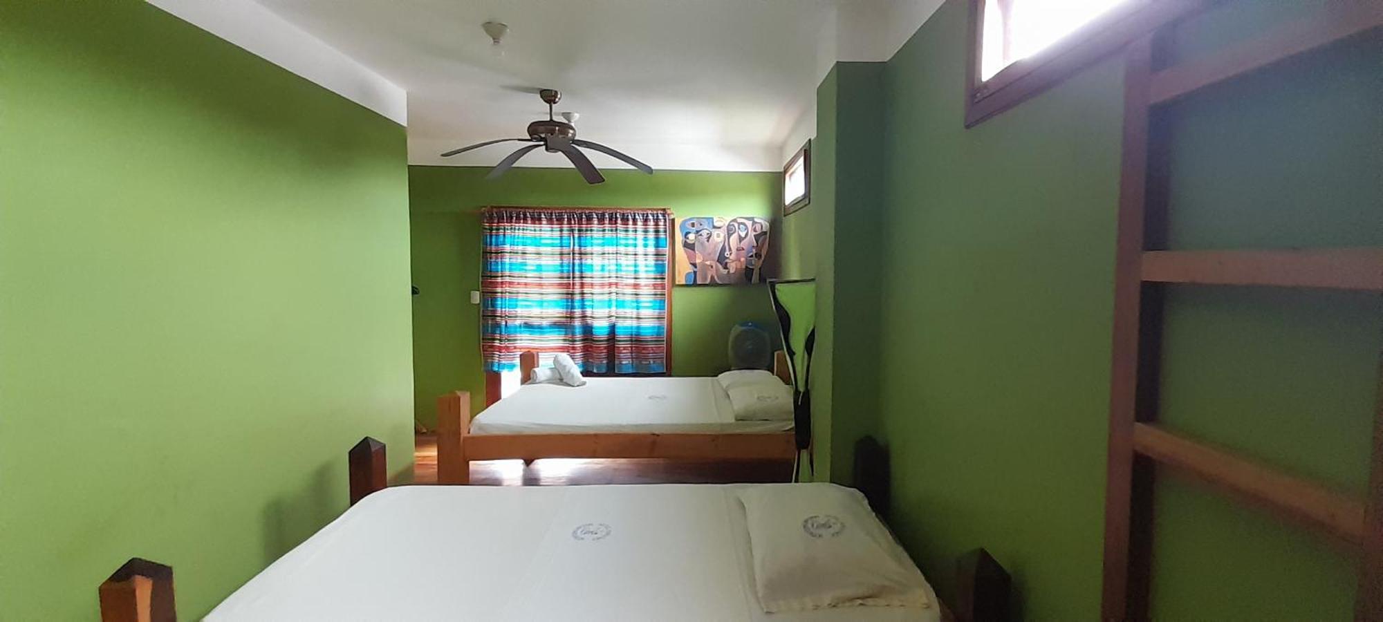 Hotel Boutique Hurvinek Montañita Exteriör bild