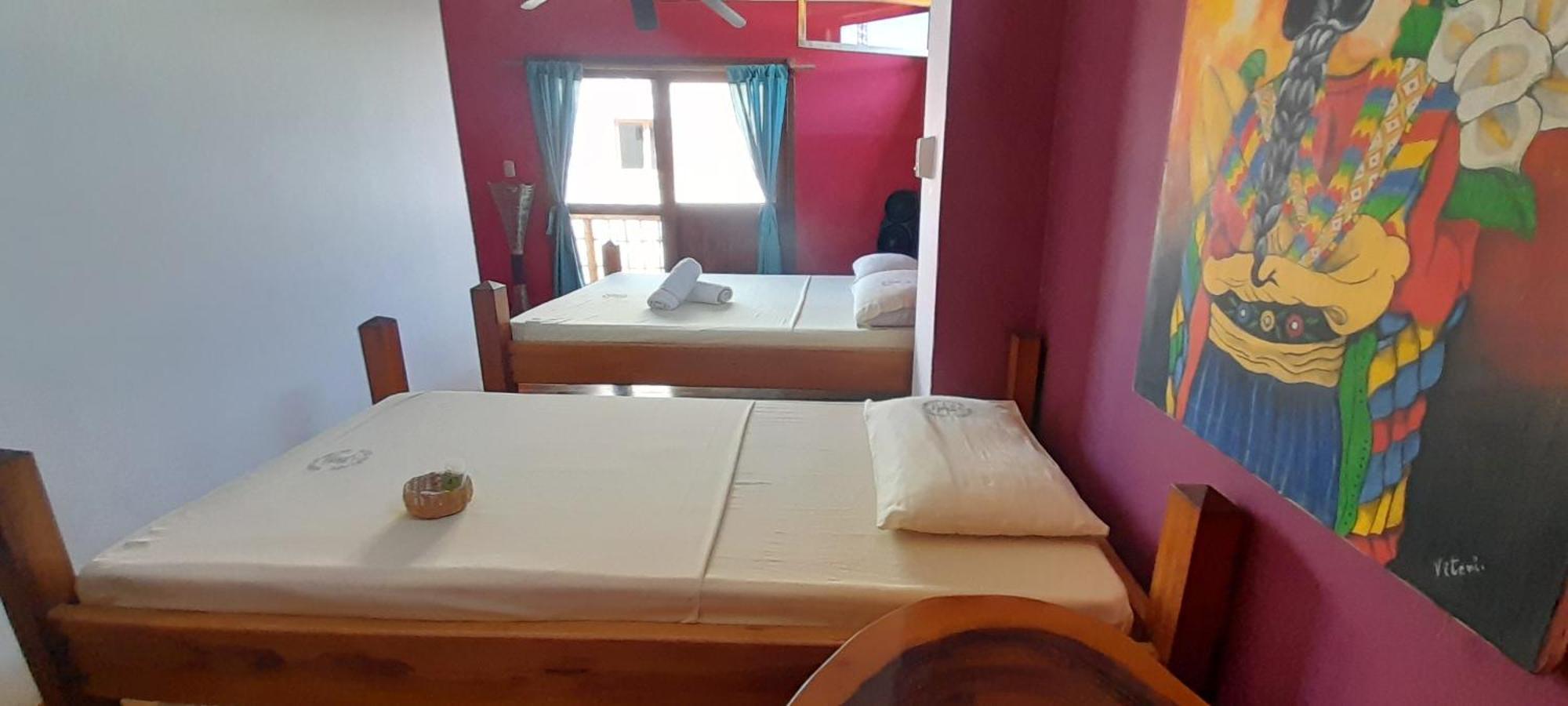 Hotel Boutique Hurvinek Montañita Exteriör bild